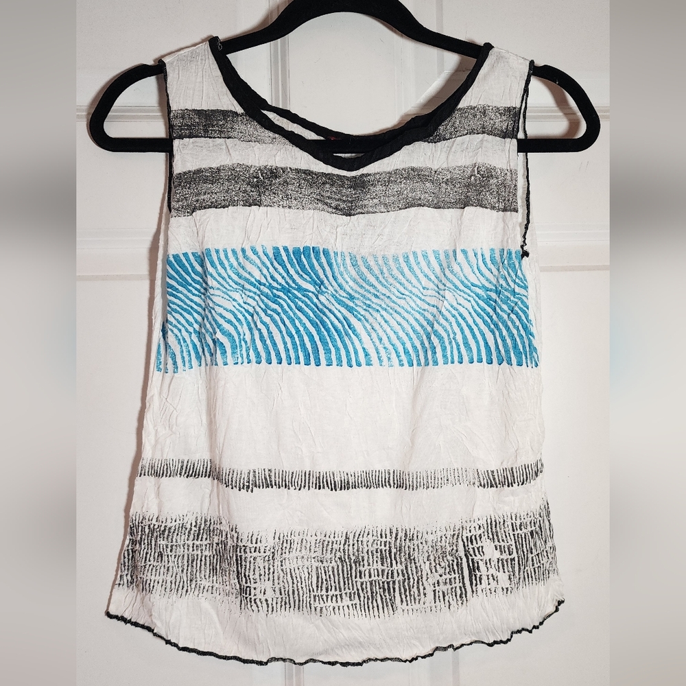 Kisca By Komarov Lightweight White Blue Black Tank Size "1"